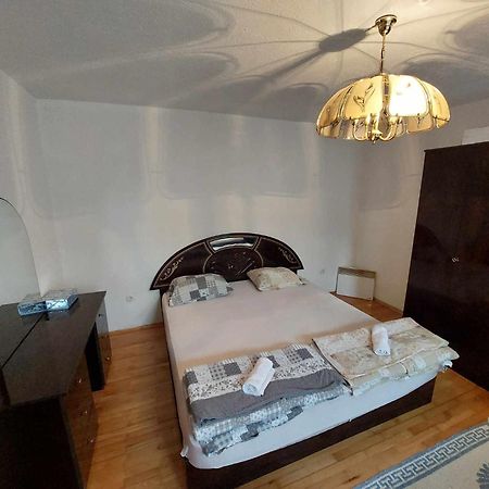 Apartman 2A モスタル エクステリア 写真